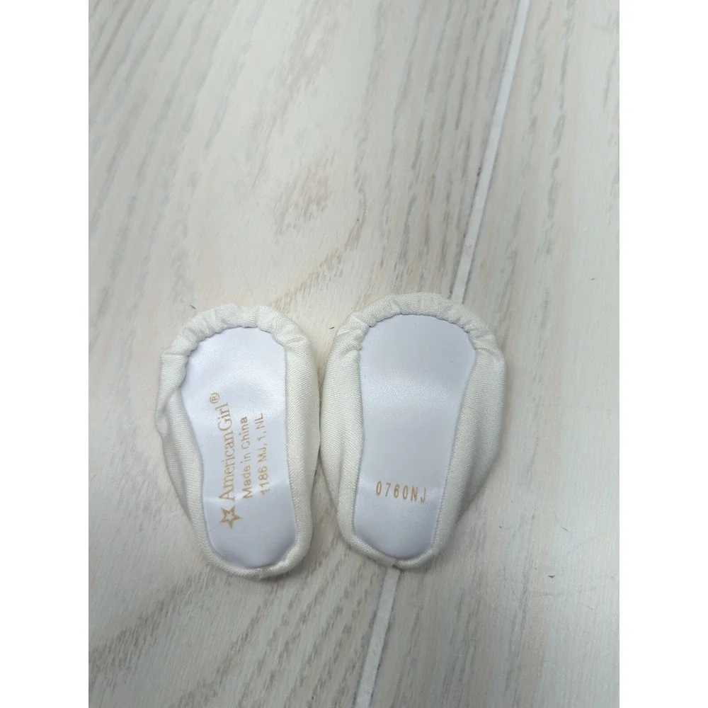 American Girl Joss Surf Swim Set Sandals white TODAY gymnastics slippers shoes